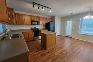 152 Dressen Dr, Kyle, TX 78640 - Photo 16