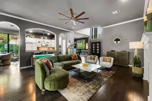 12104 Estrada Ct, Austin, TX 78732 - Photo 8