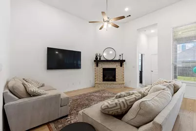128 Lockhart Drive, Liberty Hill, TX 78642 - Photo 14