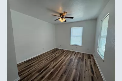 1009 Alex Street #A, Lockhart, TX 78644 - Photo 4