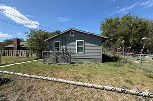 1009 Alex St, Lockhart, TX 78644 - Photo 10