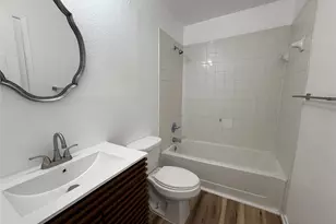 1009 Alex St, Lockhart, TX 78644 - Photo 6