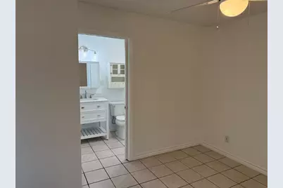 1214 Baron Hills Dr #207, Austin, TX 78704 - Photo 10