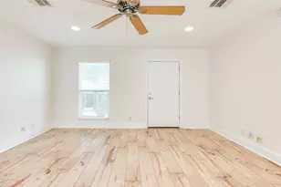 1101 Grove Blvd, Austin, TX 78741 - Photo 10