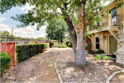 1101 Grove Boulevard #102, Austin, TX 78741 - Photo 2