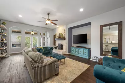 109 Lombardia Drive, Lakeway, TX 78734 - Photo 1