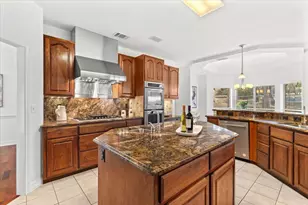 5410 Great Divide Dr, Bee Cave, TX 78738 - Photo 14