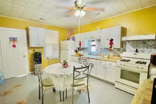 1604 S Pine St, Georgetown, TX 78626 - Photo 10