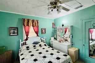 1604 S Pine St, Georgetown, TX 78626 - Photo 4