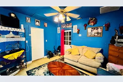 1604 S Pine Street, Georgetown, TX 78626 - Photo 2