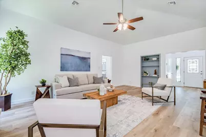 2132 Northcrest Drive, New Braunfels, TX 78130 - Photo 4