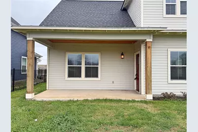 424 Stagecoach Trail, San Marcos, TX 78666 - Photo 2