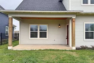 424 Stagecoach Trail, San Marcos, TX 78666 - Photo 2