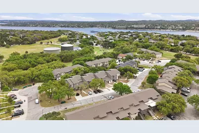 512 Palmer Drive, Lago Vista, TX 78645 - Photo 28