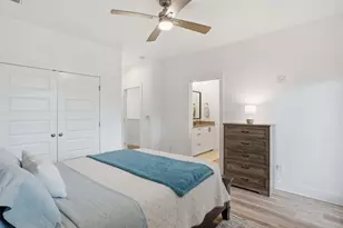 512 Palmer Dr, Point Venture, TX 78645 - Photo 16