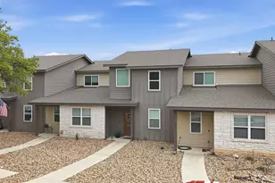 512 Palmer Dr, Lago Vista, TX 78645 - Photo 2