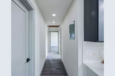 1513 Cloverleaf Drive, Austin, TX 78723 - Photo 20