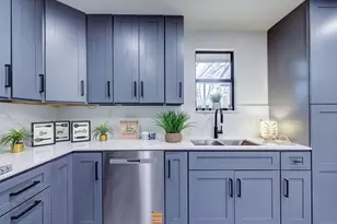 1513 Cloverleaf Dr, Austin, TX 78723 - Photo 14