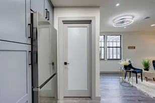 1513 Cloverleaf Dr, Austin, TX 78723 - Photo 16