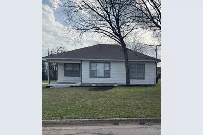 205 E Hoopes Avenue, Pflugerville, TX 78660 - Photo 1