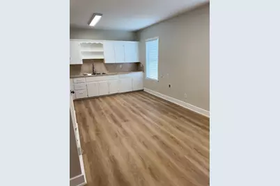 205 E Hoopes Avenue, Pflugerville, TX 78660 - Photo 8