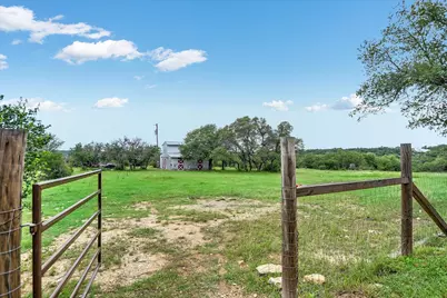 320 Valley Oak Drive, Dripping Springs, TX 78620 - Photo 4