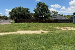 1712 17th St, Hondo, TX 78861 - Photo 20