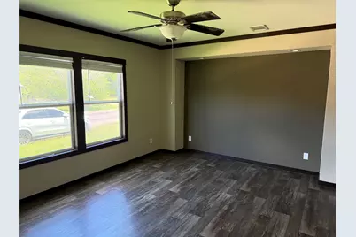 1712 17th Street, Hondo, TX 78861 - Photo 6