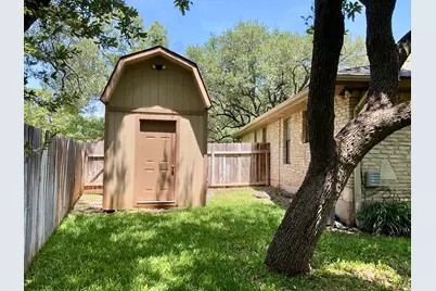 201 Oakwood Drive, Georgetown, TX 78628 - Photo 26