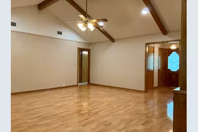 201 Oakwood Drive, Georgetown, TX 78628 - Photo 4