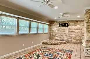 201 Oakwood Dr, Georgetown, TX 78628 - Photo 22