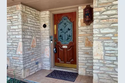 201 Oakwood Drive, Georgetown, TX 78628 - Photo 2