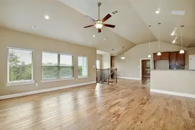 1007 Meckell Drive, Canyon Lake, TX 78133 - Photo 6