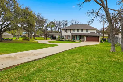 434 E Castleshoals Drive, Marble Falls, TX 78654 - Photo 4