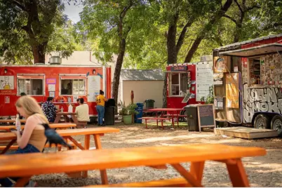 1322 E 12th Street #405, Austin, TX 78702 - Photo 22