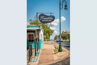 1322 E 12th Street #405, Austin, TX 78702 - Photo 16
