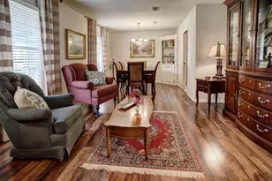 1001 Charleston Blvd, Smithville, TX 78957 - Photo 14