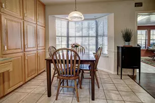 1001 Charleston Blvd, Smithville, TX 78957 - Photo 16