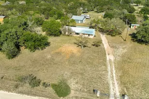 801 Live Oak Trail, Liberty Hill, TX 78642 - Photo 28