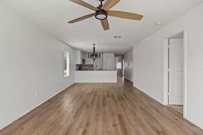 216 Hellcats Way, Jarrell, TX 76537 - Photo 8