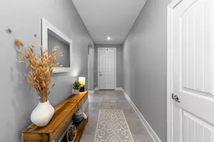 7813 Peccary Dr, Austin, TX 78744 - Photo 4