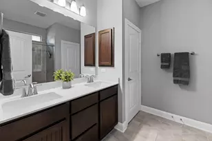 7813 Peccary Dr, Austin, TX 78744 - Photo 32