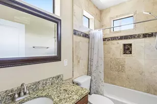 1415 W 51st St, Austin, TX 78756 - Photo 16