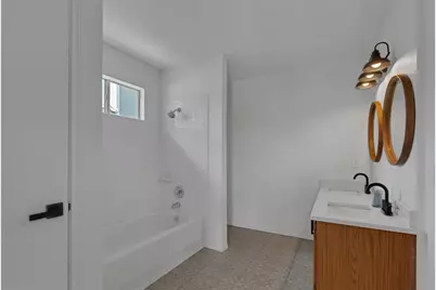 8800 Dandelion Trail, Austin, TX 78745 - Photo 20