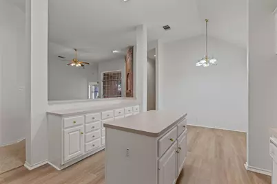 5009 Flaming Oak Cove, Austin, TX 78749 - Photo 12