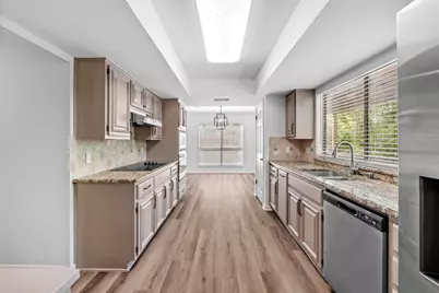 6603 Whitemarsh Valley Walk, Austin, TX 78746 - Photo 10