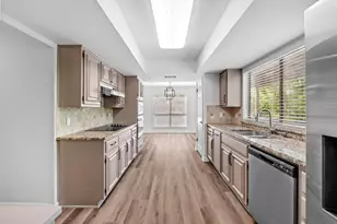 6603 Whitemarsh Valley Walk, Austin, TX 78746 - Photo 10