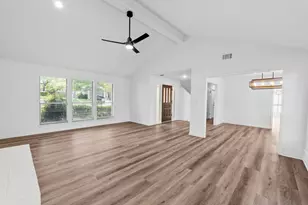 6603 Whitemarsh Valley Walk, Austin, TX 78746 - Photo 6