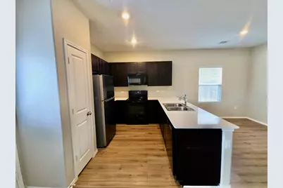 301 Freshwater Drive, Bastrop, TX 78602 - Photo 6
