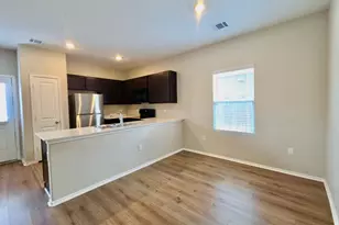 301 Freshwater Dr, Bastrop, TX 78602 - Photo 8